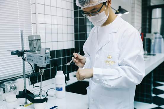 探訪法伯麗合作工廠 嚴苛標準打造值得信賴的產(chǎn)品